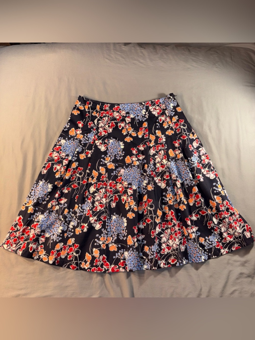 Talbots Women's Skirt Navy Floral Size 12 A-Line Knee Length Cotton Lined Spring